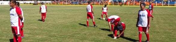 Sudesb entrega Estádio Municipal de Licínio de Almeida recuperado