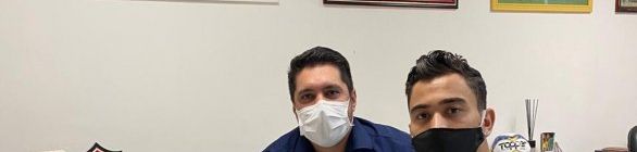 Vitória renova contrato de Caíque Souza por mais dois anos