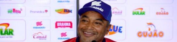 Roger Machado aprova atuação do Bahia após quatro meses sem jogos