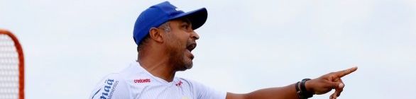 ~Bahia aprimora bola parada em último treino antes de enfrentar o Bragantino