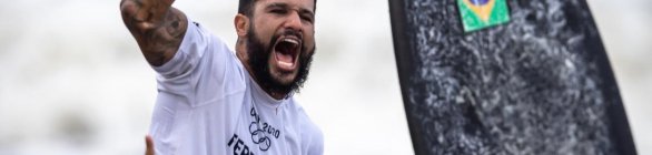 Italo Ferreira conquista o primeiro ouro do Brasil nos Jogos de Tóquio