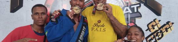 Alunos da 5ª CIPM conquistam 17 medalhas em campeonato de Jiu-Jitsu .