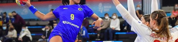 Handebol: Brasil luta contra Dinamarca, mas cai no Mundial feminino