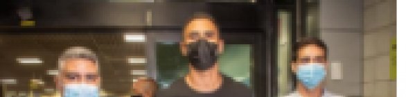 Tréllez é apresentado oficialmente no Vitória