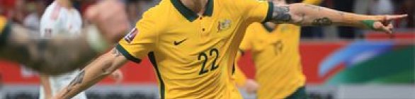 Austrália vence Emirados Árabes e continua sonhando com vaga para Copa