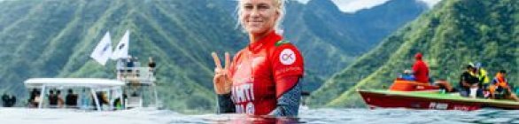 Tati Weston-Webb vira bateria no Taiti e assegura vaga no WSL Finals