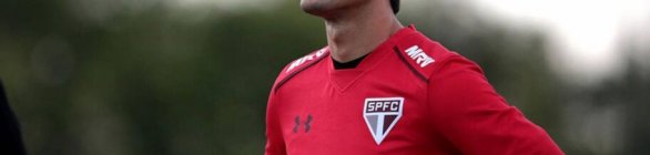 Revelado no Vitória, Anderson Martins anuncia aposentadoria do futebol