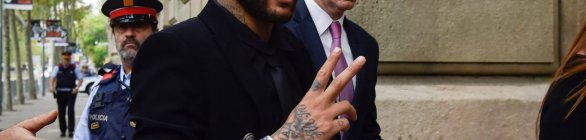 Neymar enfrenta julgamento em Barcelona a um mês da Copa do Mundo