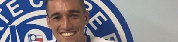 Bahia anuncia renovação de contrato com volante Juninho até o fim de 2018