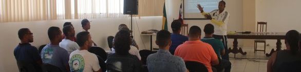 Retirolândia sedia curso para árbitros e técnicos de futebol de campo
