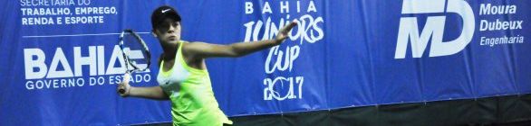 Baiana Maria Menezes vence na estreia do 33º Bahia Juniors Cup e, com 14 anos,