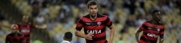 Vitória arranca empate no fim, tira chance de Vasco entrar no G-7