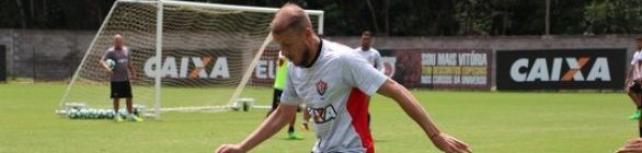 Vitória perde Yago e Uillian Correia por suspensão para a partida com o Grêmio