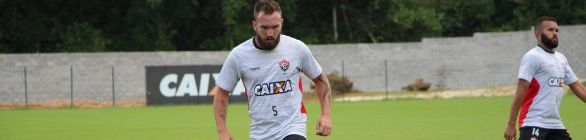 Fora de ação desde julho, Willian Farias é relacionado para enfrentar a Ponte