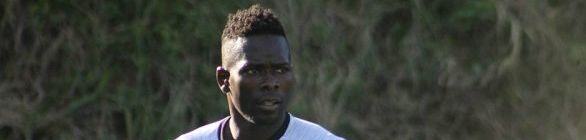 Kanu recebe contraproposta do Vitória e está perto de renovação