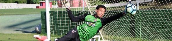 Vitória está próximo de acertar empréstimo de goleiro a time da Série B