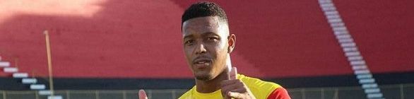 Vitória não consegue se livrar da crise para pânico da torcida
