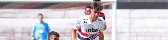 São Paulo bate o Vitória nos pênaltis e avança à semifinal da Copinha