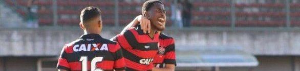 Campeonato Baiano: Vitória segue líder e invicto