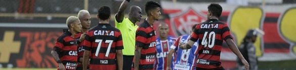 “Estarão à disposição para domingo”, diz Mancini sobre expulsos no Ba-Vi