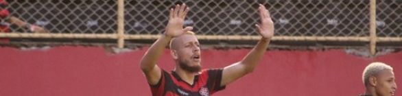 Com uma pitada de emoção, Vitória bate o Bahia de Feira e vai à final do Baianão