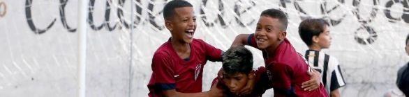 IDEIA3 E LOVE FOR LIFE ORGANIZAM AÇÃO SOCIAL COM SANTOS FUTEBOL CLUBE