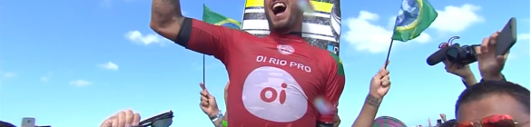 Filipinho derrota algoz de Medina na final e é campeão na etapa de Saquarema