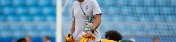 Escalação sim estratégia não: por que Tite renega mistério na seleção brasileira