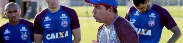Enderson tem que fazer Bahia melhorar média para ficar com título