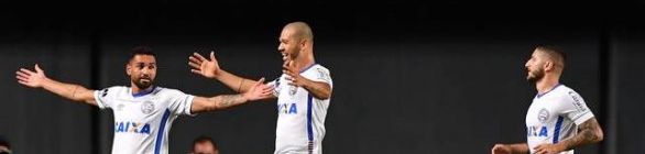 Gilberto abre caminho, e Bahia bate o Cerro-URU pela Sul-Americana