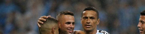 Grêmio goleia Tucumán com facilidade e confirma vaga para pegar o River