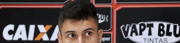 Recuperado de lesão, Luan garante motivação para reforçar equipe de Carpegiani