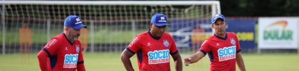 De olho na Copa do Brasil, Roger cogita poupar jogadores contra o Fluminense