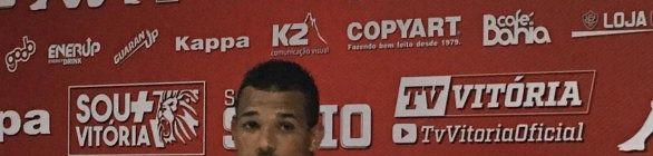 Sob risco de ver o Vitória na lanterna da Série B, Zé Ivaldo cita falhas 