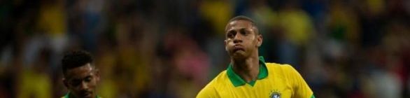 Em ritmo de treino, Brasil vence o Catar por 2 a 0