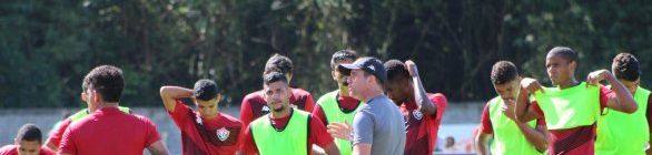 Vitória volta aos jogos oficiais em busca de vida nova no segundo semestre