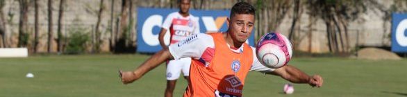 Roger Machado revela chance de usar João Pedro como substituto de Dougla Augusto
