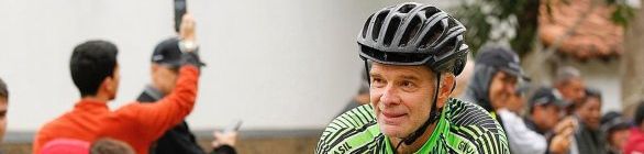 Bernardinho se encontra no ciclismo e disputa prova de 88 km