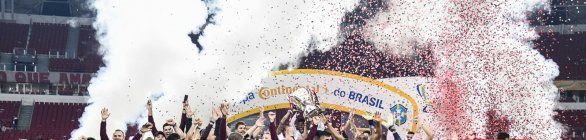 Athletico suporta pressão, é letal no contra-ataque e faz história no Beira-Rio