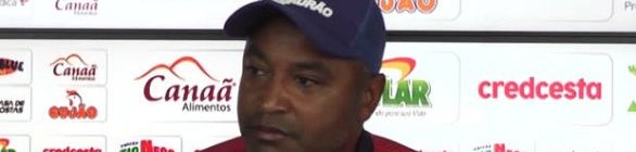 Roger diz que Bahia fez jogo consistente contra o Avaí: 