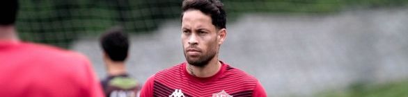 Baraka treina normalmente; veja situação dos jogadores machucados do Vitória