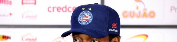 Recuperado de lesão, Moisés compreende críticas do torcedor