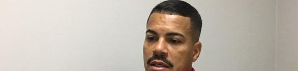 Carleto diz que financeiro não pesa em renovação com o Vitória