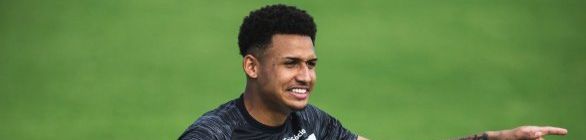 Fluminense abre conversas para tentar contratar meia Yago e centroavante Felippe