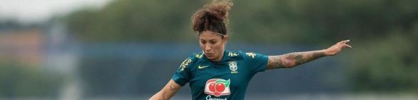 Santos encaminha contratação de Cristiane, atacante da seleção brasileira