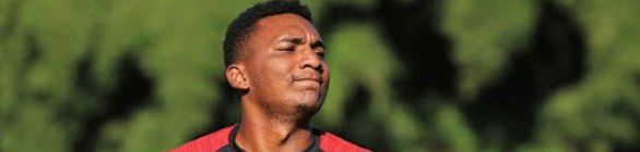 Eron decide no fim, e Vitória bate o Vitória da Conquista fora de casa