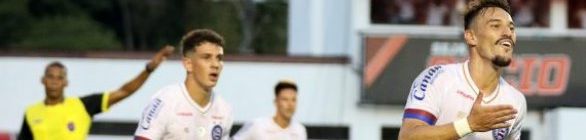 No Barradão, Bahia vence o Vitória por 2 a 1 pelo baiano