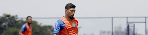 Após três meses, Yuri volta a ser titular e espera ganhar sequência