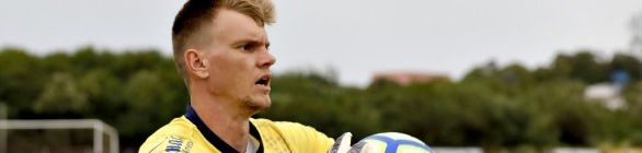 Douglas é suspenso pelo STJD, mas está livre para jogo contra o Confiança