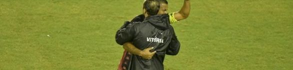 Pivetti aprova estreia do Vitória na Série B e diz que time “soube sofrer”